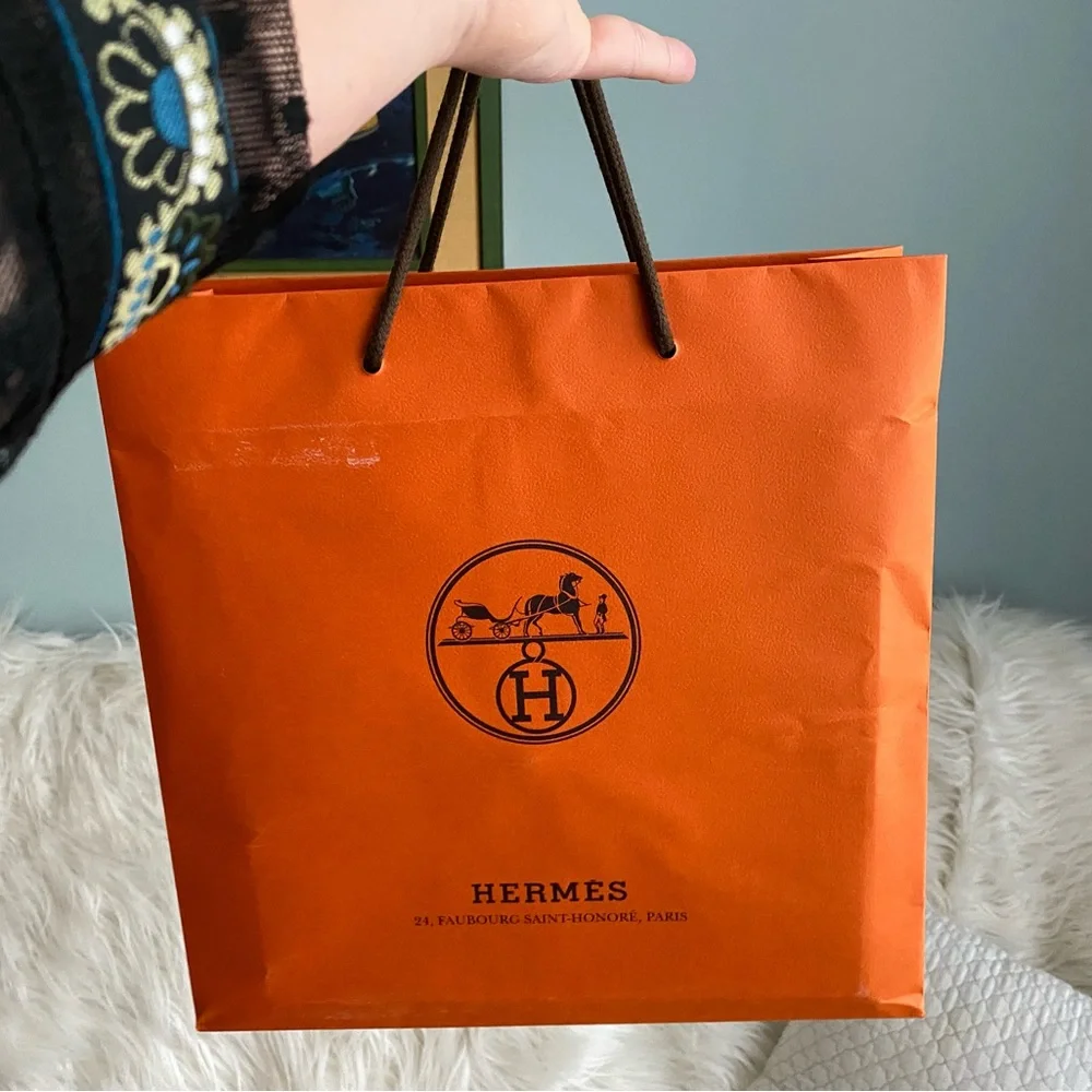 Authentic Hermes Silk Scarf Carre 70 TEA TIME NWT. Never worn! - Picture 4 of 16